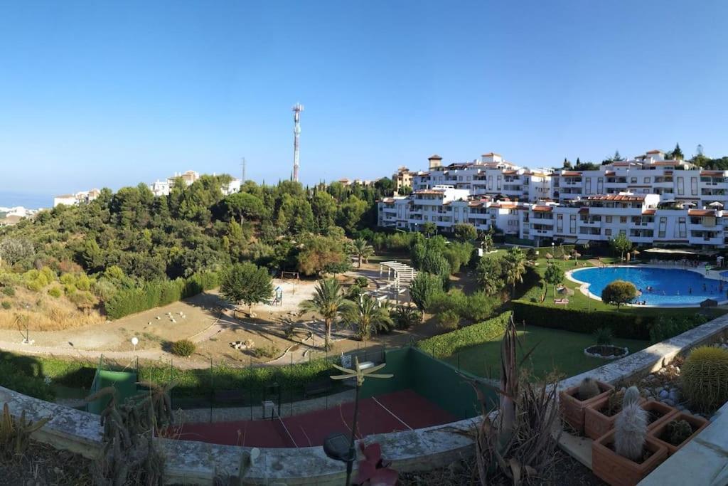 Chill Out Place For 4 In Benalmadena Pueblo Exterior photo